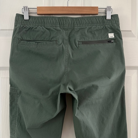 Vuori Green Straight Leg Pants - Picture 8 of 12
